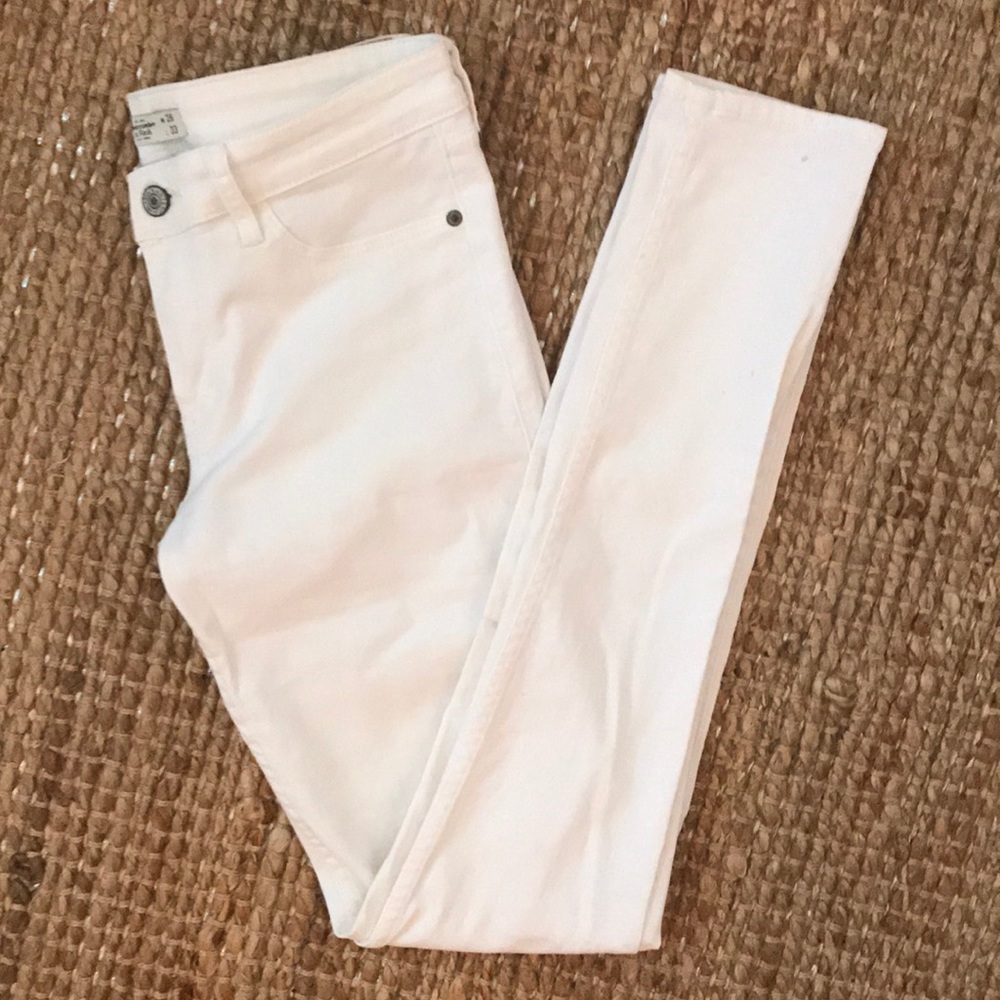 A&F White Super Skinny Jeans